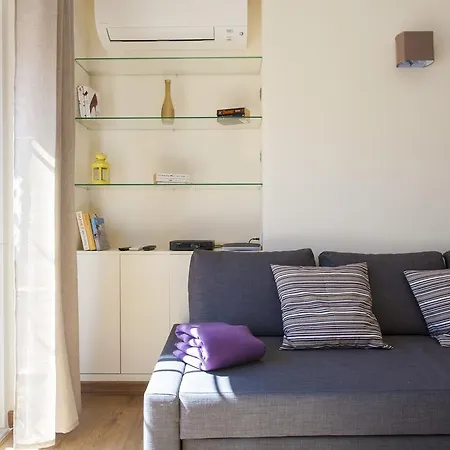 Lapa Terrace Apartment | Rentexperience Lisboa