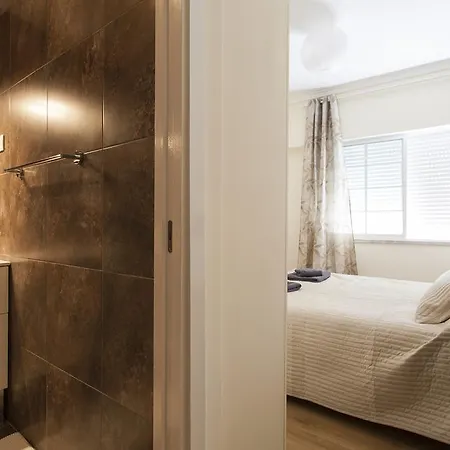 Lapa Terrace Apartment | Rentexperience Lissabon