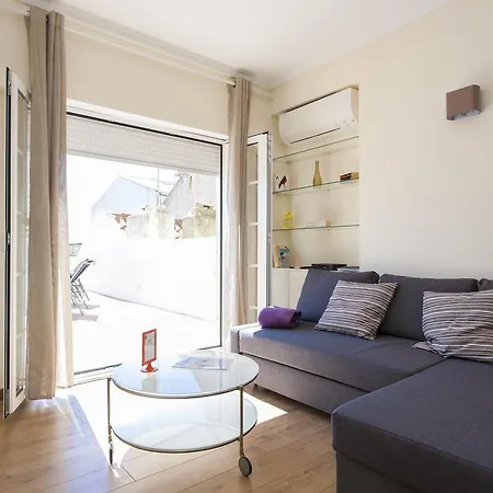 Lapa Terrace Apartment | Rentexperience *